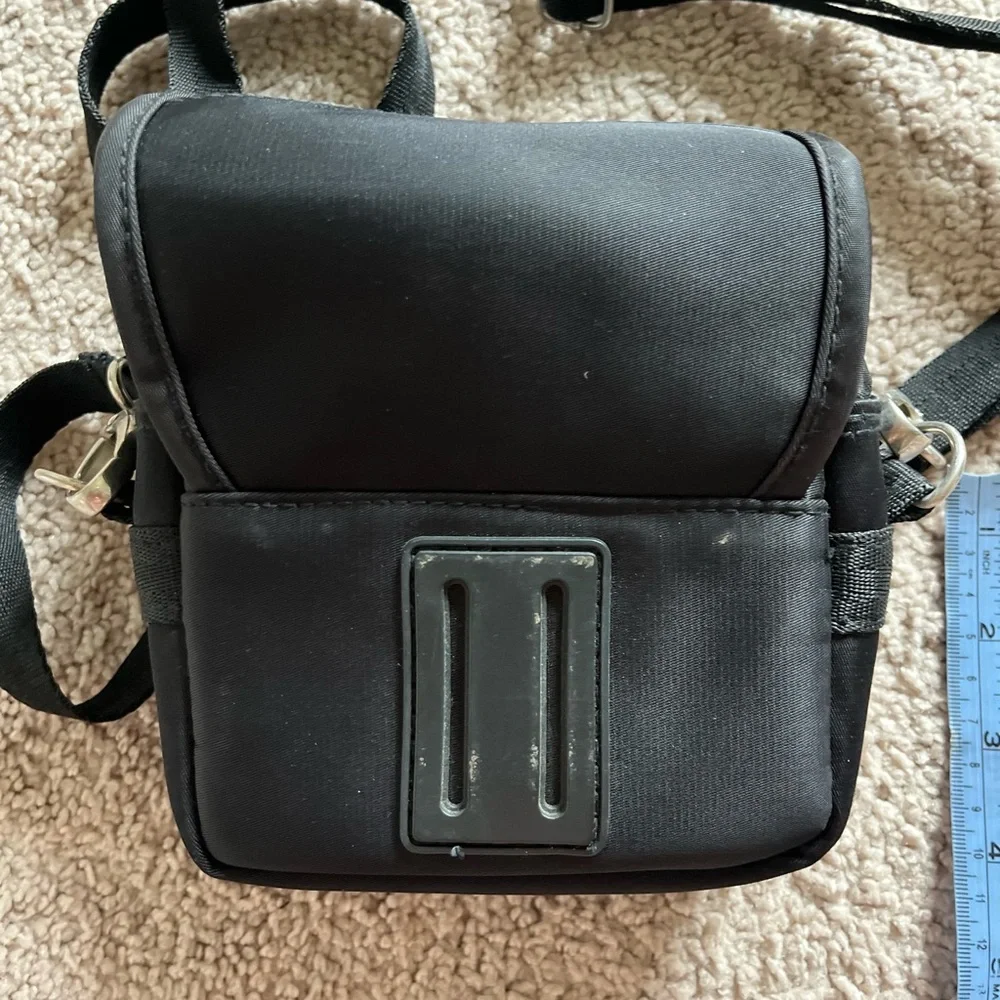 Vanguard black small empty camera bag 5 * 6 * 2.5